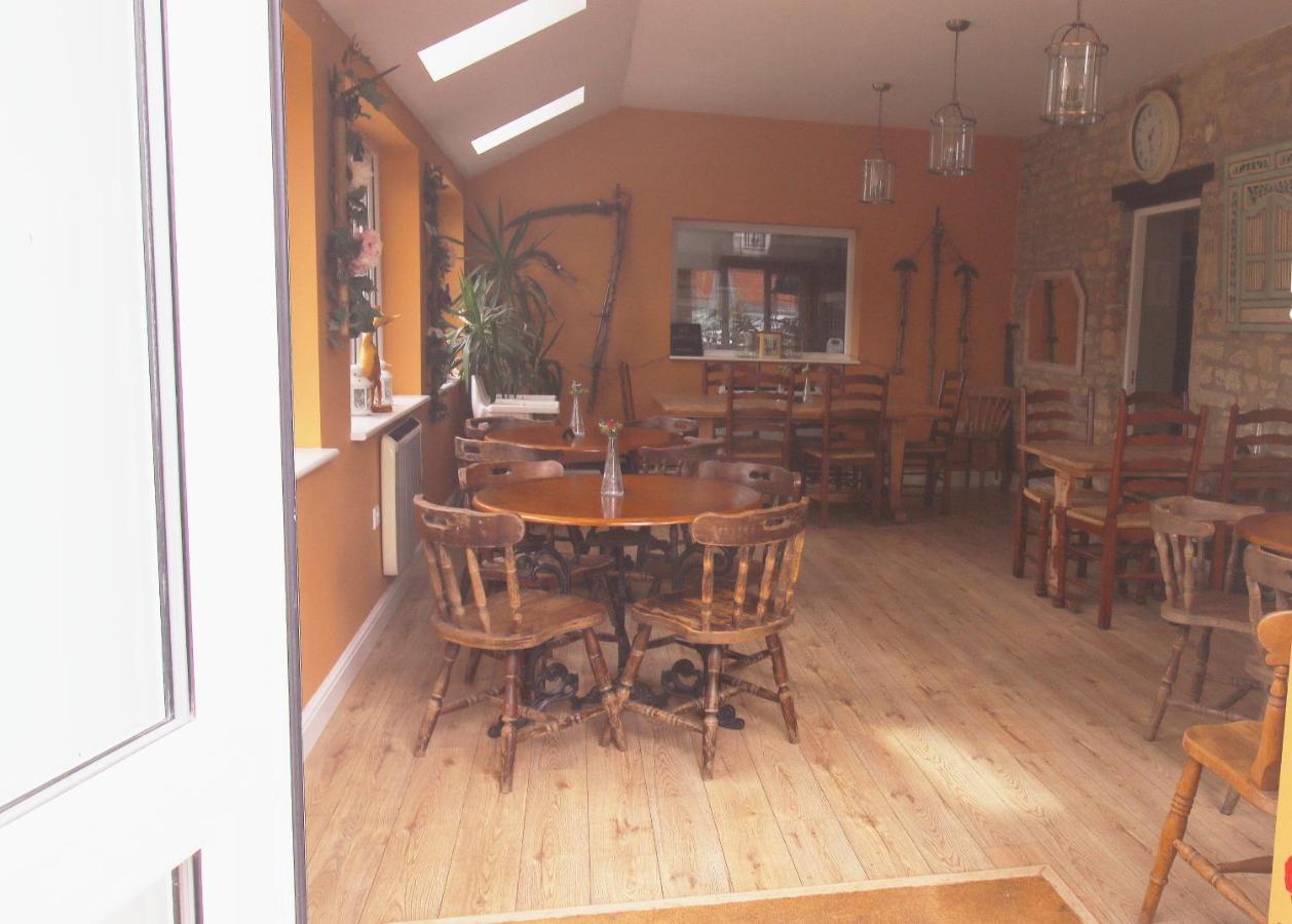 The White Lion At Wicken Bed & Breakfast Milton Keynes Exterior photo